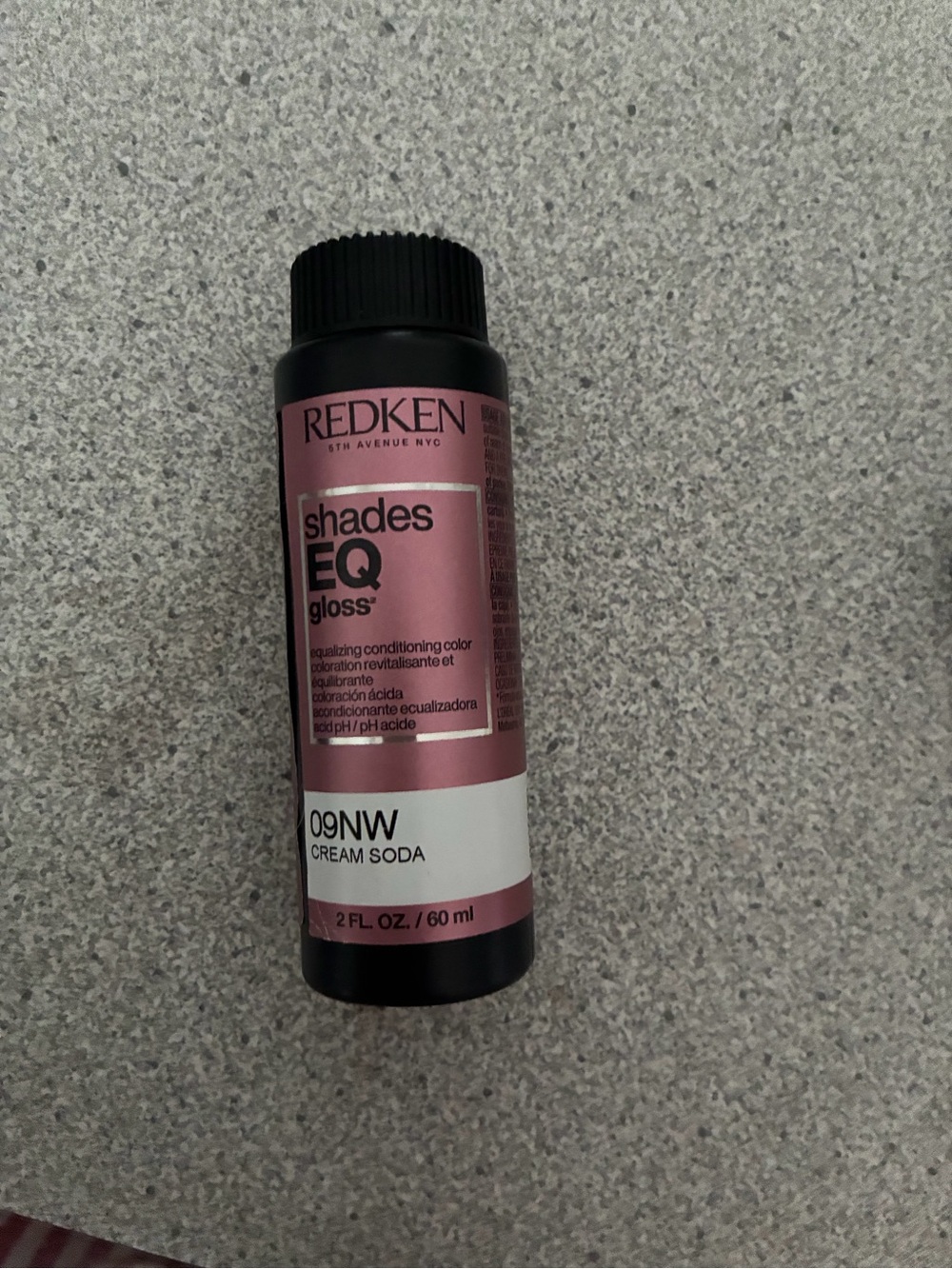 Redken Shades EQ 10NW